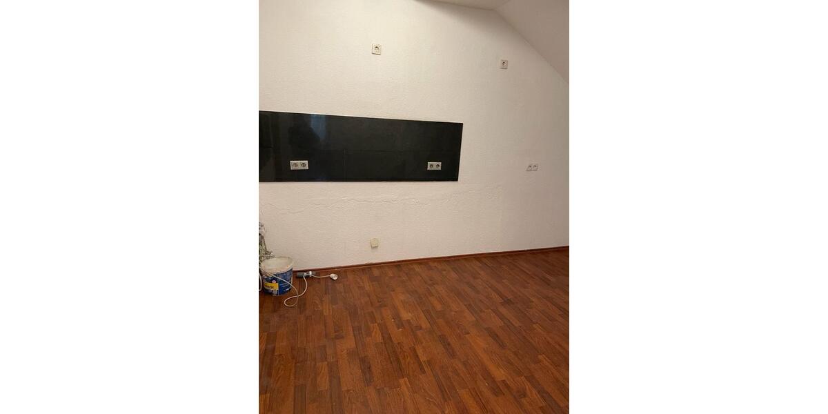 Dachgeschoßwohnung Sulzbach (Saar) - 2 Zimmer, 70 m&sup2;, 700&euro; | Angebot:26412260
