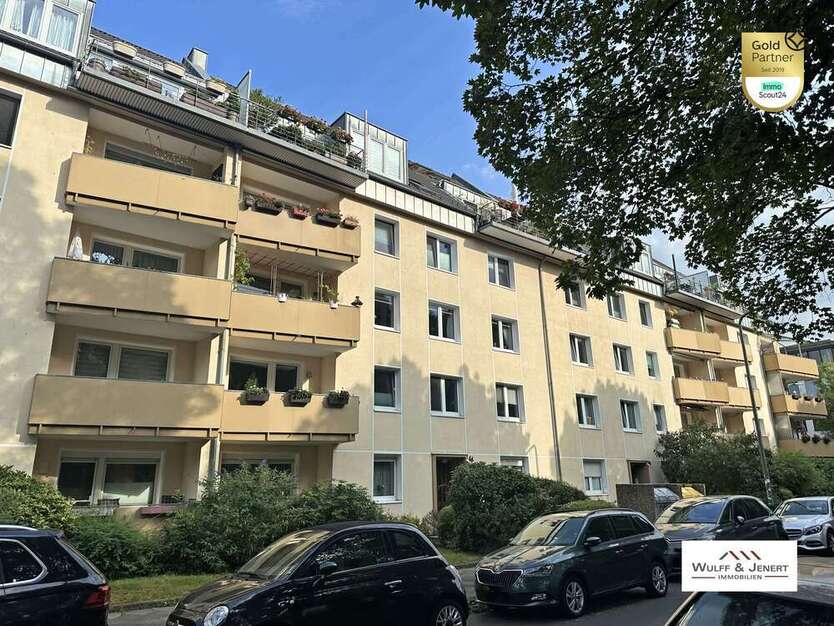 Wohnung zum Kaufen in Düsseldorf 325.000 € 68.43 m²