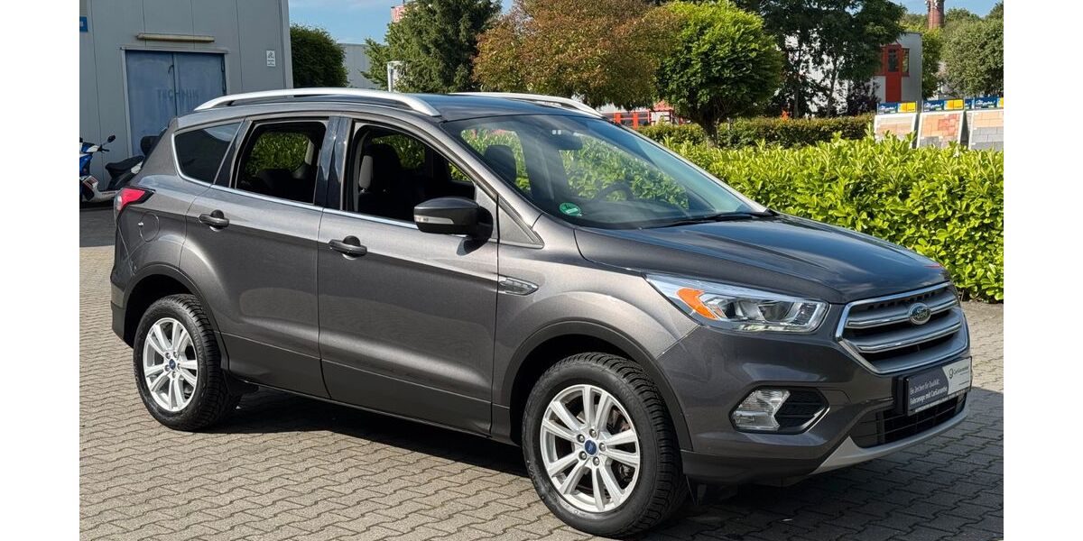 Ford Kuga 71.303 km 11.990 &euro; Alsdorf 52477