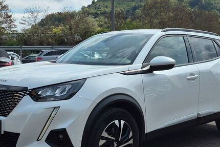 Peugeot 2008 111.759 km 15.500 &euro; Saarlouis 66740