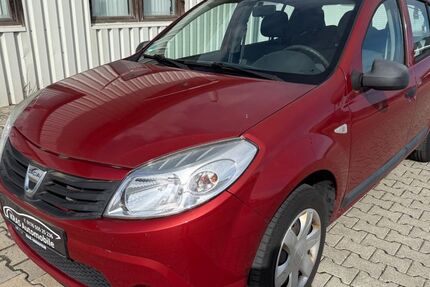 Dacia Sandero 131.000 km 2.999 € Kirchberg Hunsrück 55481