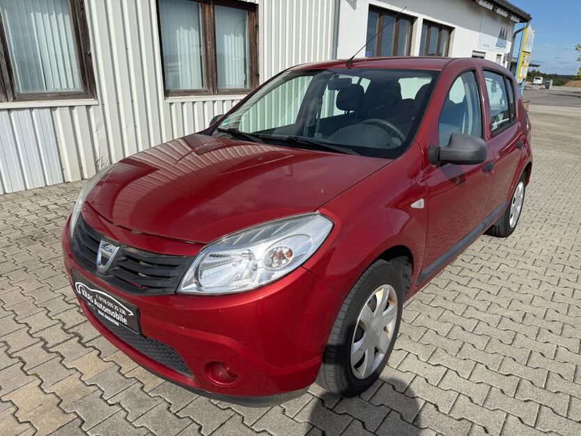 Dacia Sandero 131.000 km 2.999 € Kirchberg Hunsrück 55481