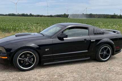Ford Mustang 137.714 km 13.800 &euro; Eschede 29359