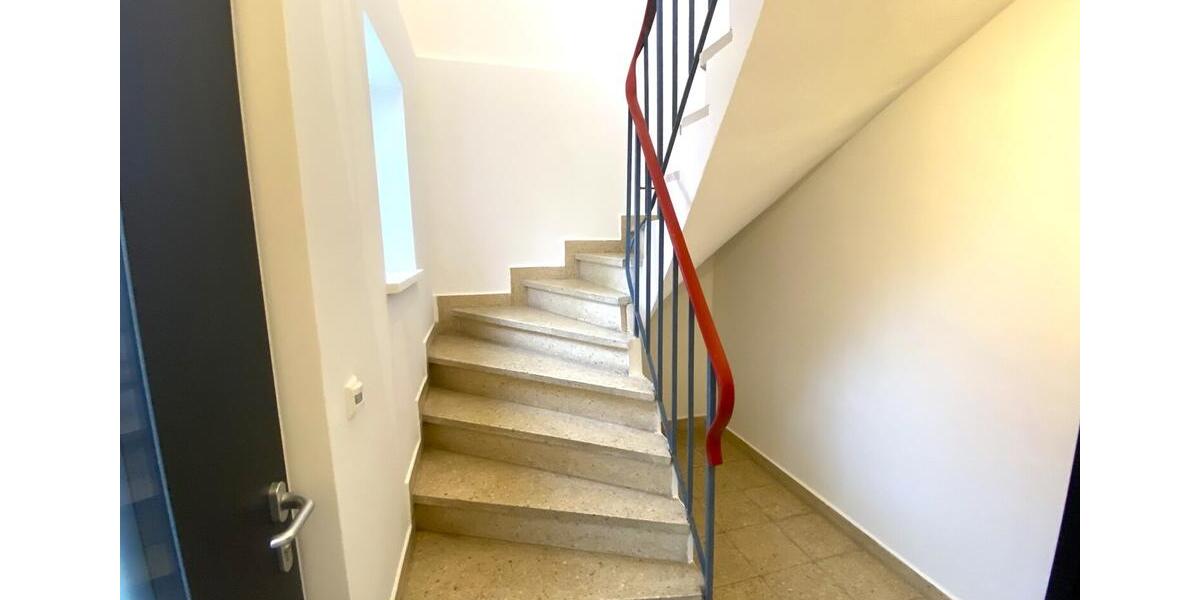 Etagenwohnung Nördlingen - 3.5 Zimmer, 95 m&sup2;, 1.000&euro; | Angebot:26676164