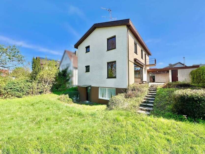 Haus zum Kaufen in Reutlingen 589.000 € 160 m²