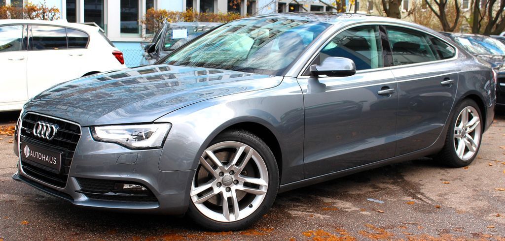 Audi A5 89.000 km 22.900 € München 80636