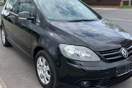 VW Golf 133.742 km 4.490 &euro; Göttingen 37079