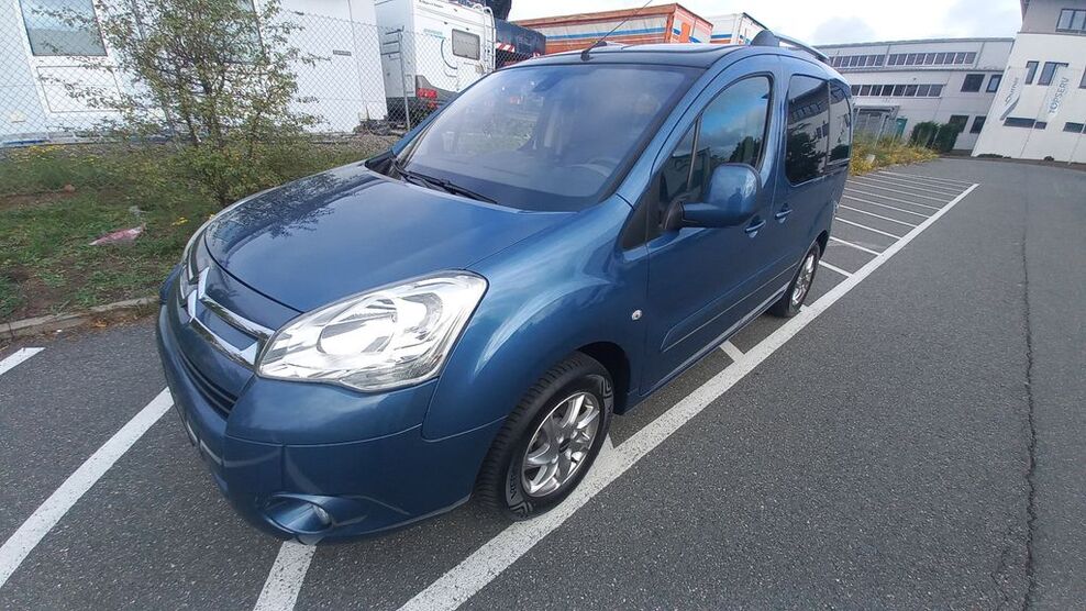 Citroen Berlingo 72.821 km 7.950 € Nürnberg 90431