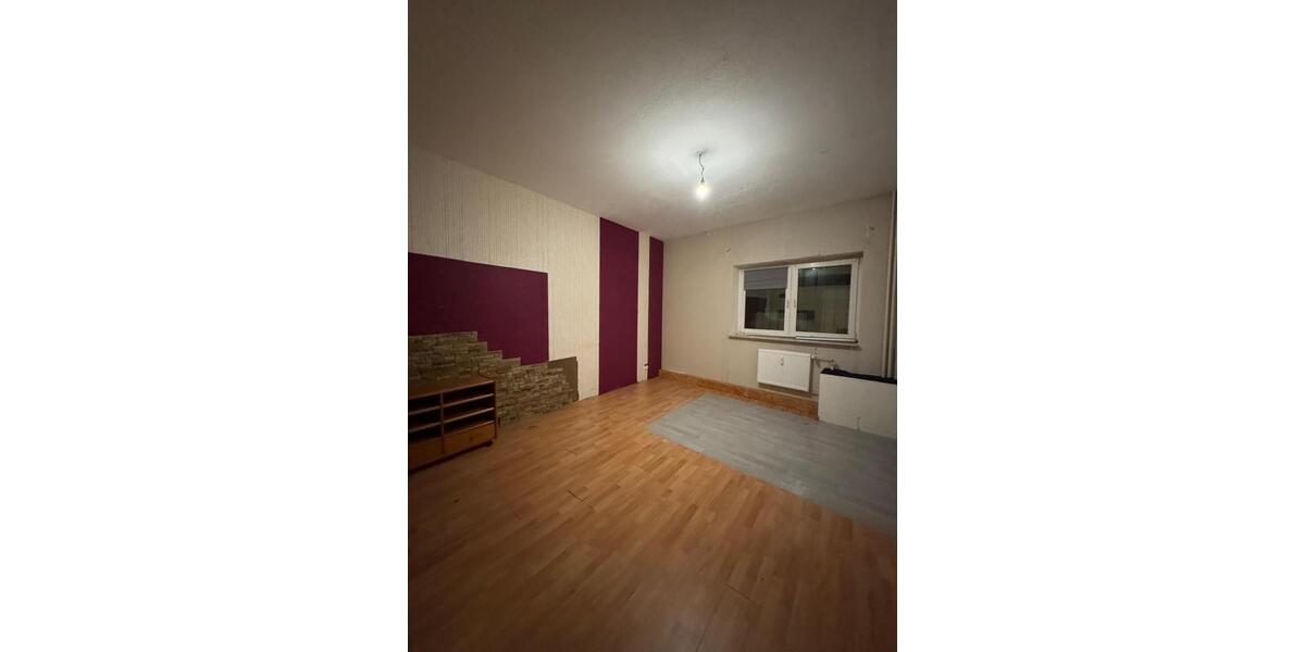 Etagenwohnung Marne - 3 Zimmer, 100 m&sup2;, 850&euro; | Angebot:25363380