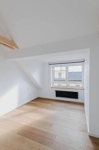 Zimmer Leipzig Plagwitz - 5 Zimmer, 126 m&sup2;, 1.616&euro; | Angebot:26401393