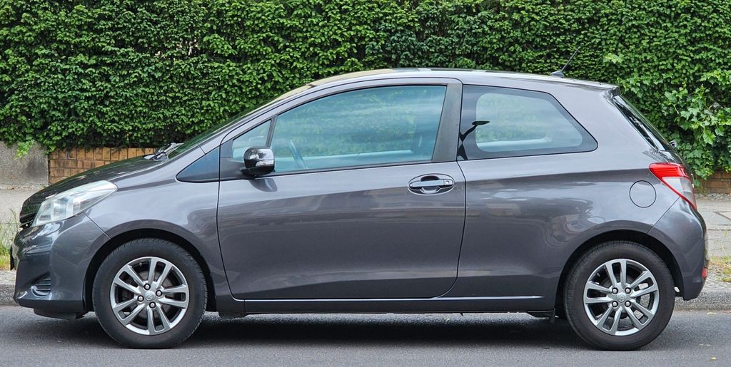 Toyota Yaris 125.500 km 5.800 &euro; Teltow 14513