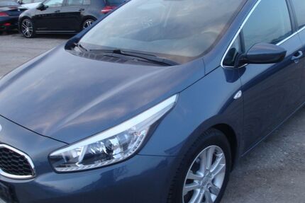 Kia ceed / Ceed 177.449 km 6.450 &euro; Neufahrn 84088