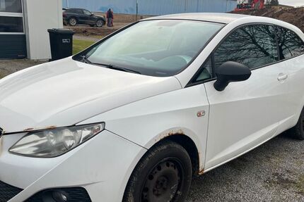 Seat Ibiza 241.594 km 599 &euro; Barntrup 32683