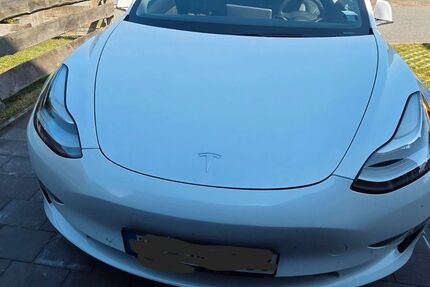 Tesla Model 3 110.500 km 25.900 &euro; Mildstedt 25866