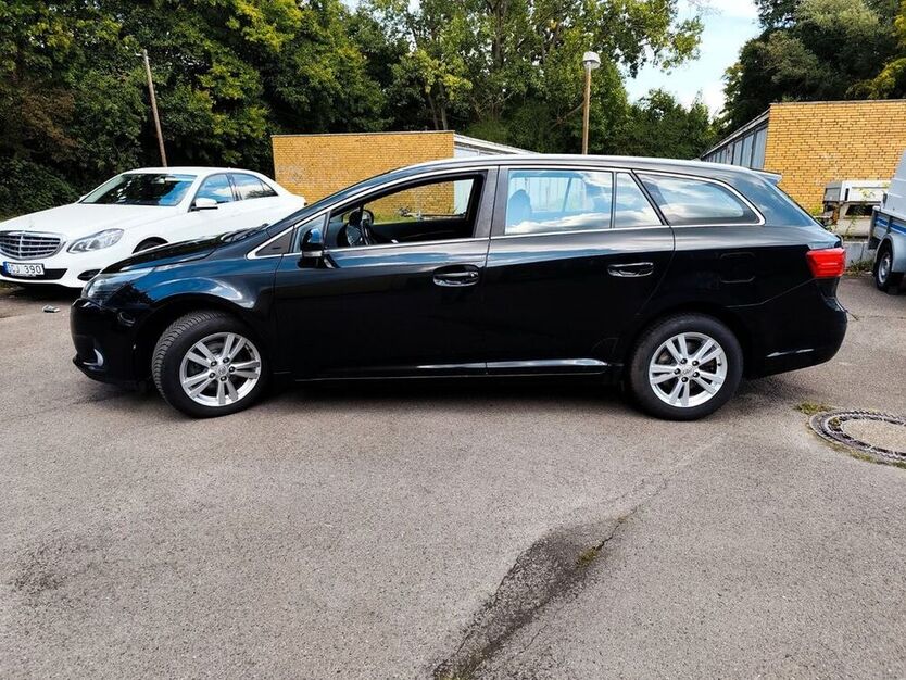 Avensis