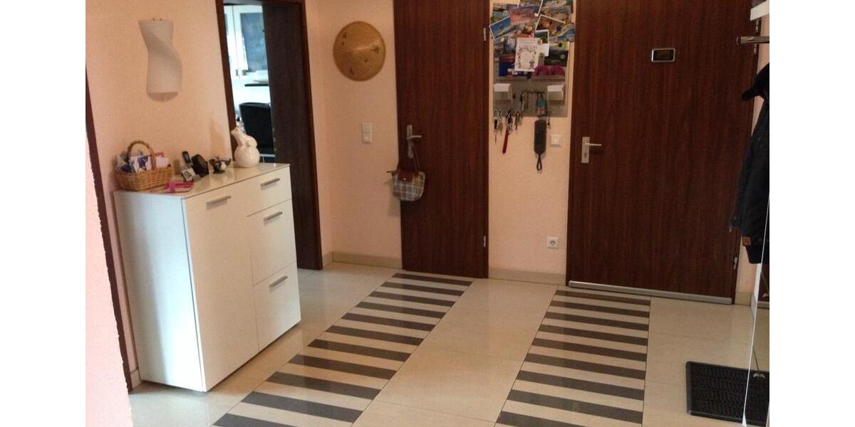 Erdgeschoßwohnung Dillingen (Saar) - 3 Zimmer, 92 m&sup2;, 182.000&euro; | Angebot:26983179