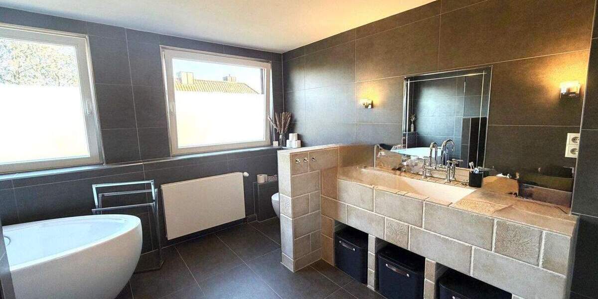 Etagenwohnung Goldenstedt - 3 Zimmer, 218 m&sup2;, 349.000&euro; | Angebot:25686723