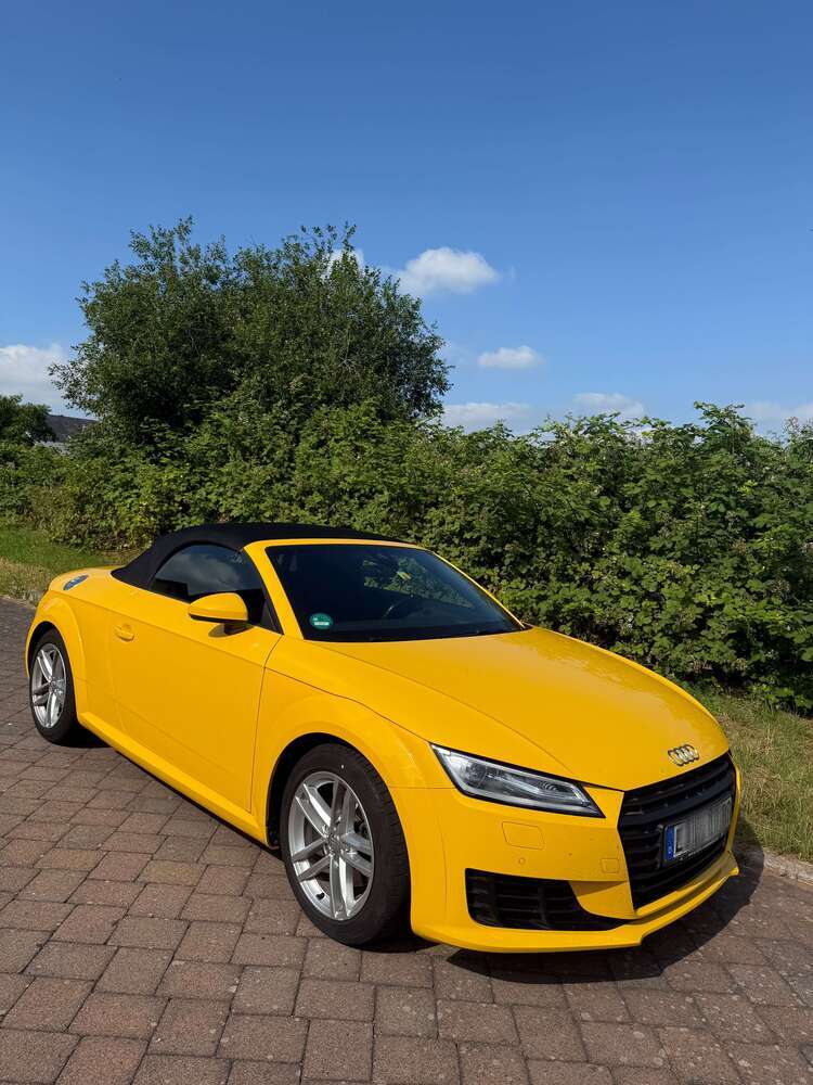 TT