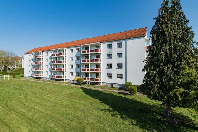 Wohnung zum Mieten in Eisenach 360 € 60.42 m²