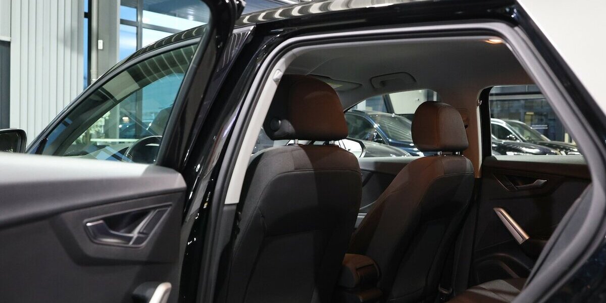 Audi Q2 1.4 TFSI SPORT / 1.HAND / ABN.AHK / PDC / SHZ 138.000 km 14.522 &euro; Hamm 59077