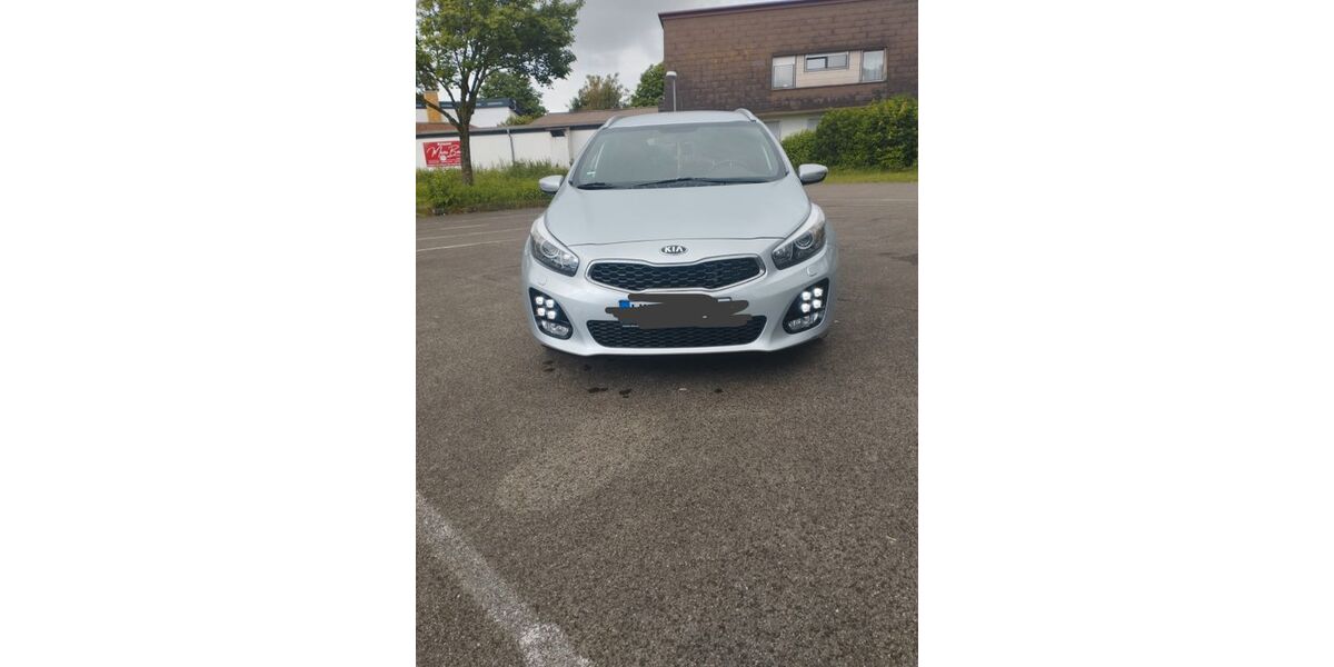 Kia ceed Sportswagon 123.000 km 9.900 &euro; Erbach an der Donau 89155