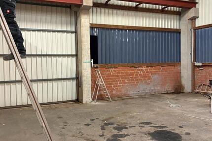 Mietgarage Lagerraum Schrauberwerkstatt uvm. Lager zimmer