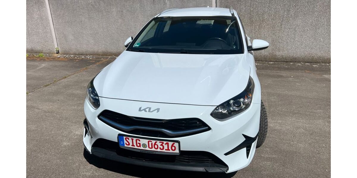 Kia ceed Sportswagon 153.989 km 11.999 &euro; Mengen 88512