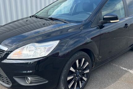 Ford Focus 150.000 km 2.300 &euro; Berlin 12057