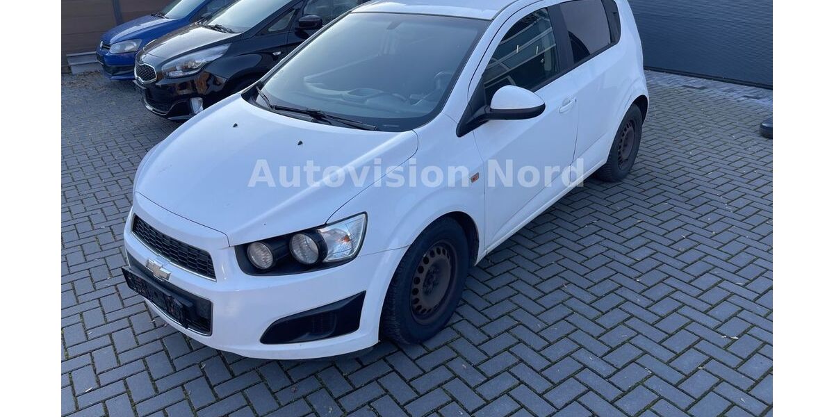 Chevrolet Aveo 295.330 km 950 &euro; Göttingen 37079