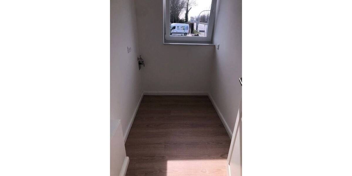 Reihenendhaus Seevetal Hittfeld - 6 Zimmer, 140 m&sup2;, 2.200&euro; | Angebot:26796444