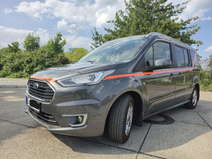 Tourneo Connect