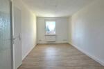 Etagenwohnung Lauta - 2 Zimmer, 47 m&sup2;, 300&euro; | Angebot:25255330