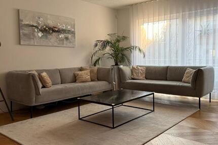 Exclusive teilmöblierte 90 qm² Wohnung 3 zimmer