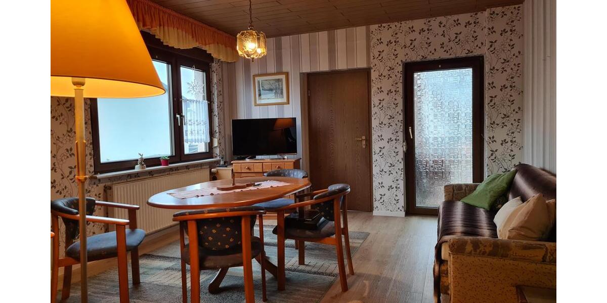 Freistehendes gepflegtes 3-Familienhaus in gesuchter Lage für Eigennutzer und Kapitalanleger - Mehrfamilienhaus, Wohnhaus Kirkel | Angebot:27009131