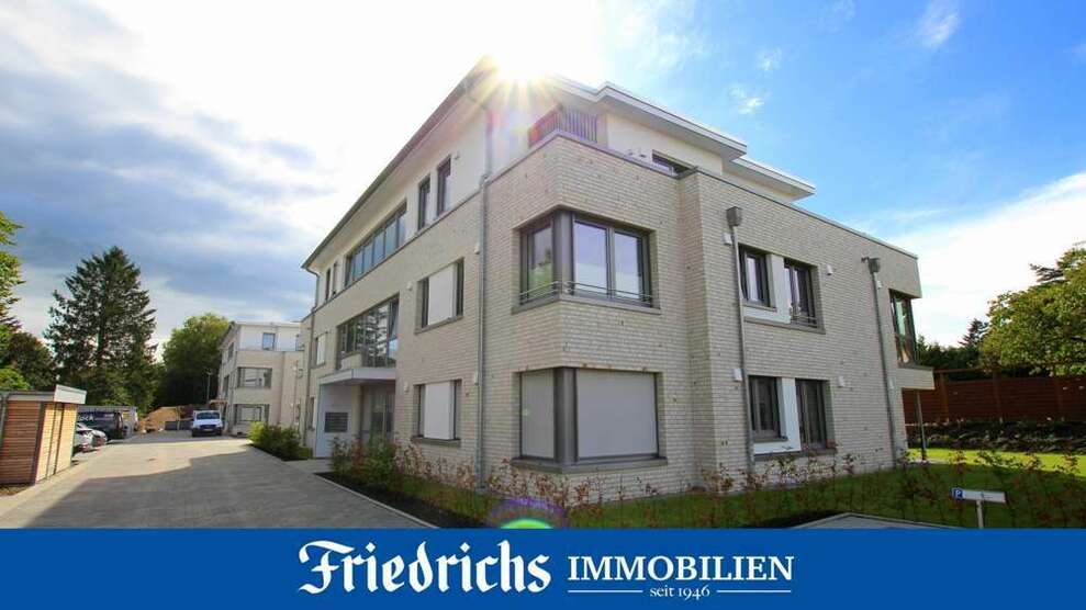 Wohnung zum Kaufen in Varel 320.000 € 91.57 m²