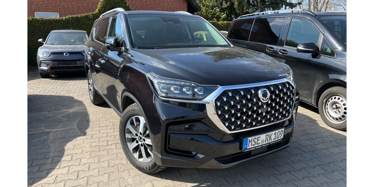 SsangYong REXTON 18.000 km 38.400 &euro; Neustrelitz 17235