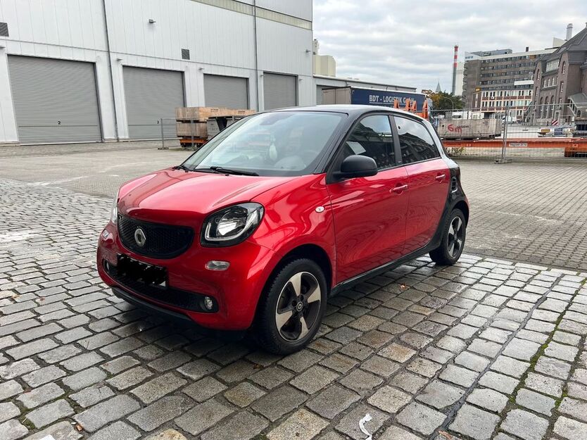 Smart ForFour 12.661 km 13.000 € Berlin 13353