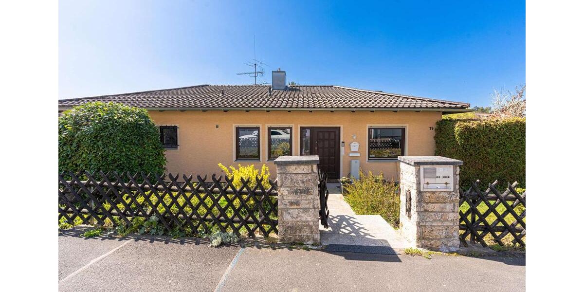 Einfamilienhaus Würzburg Dürrbachau - 8 Zimmer, 208 m&sup2;, 2.700&euro; | Angebot:26185050