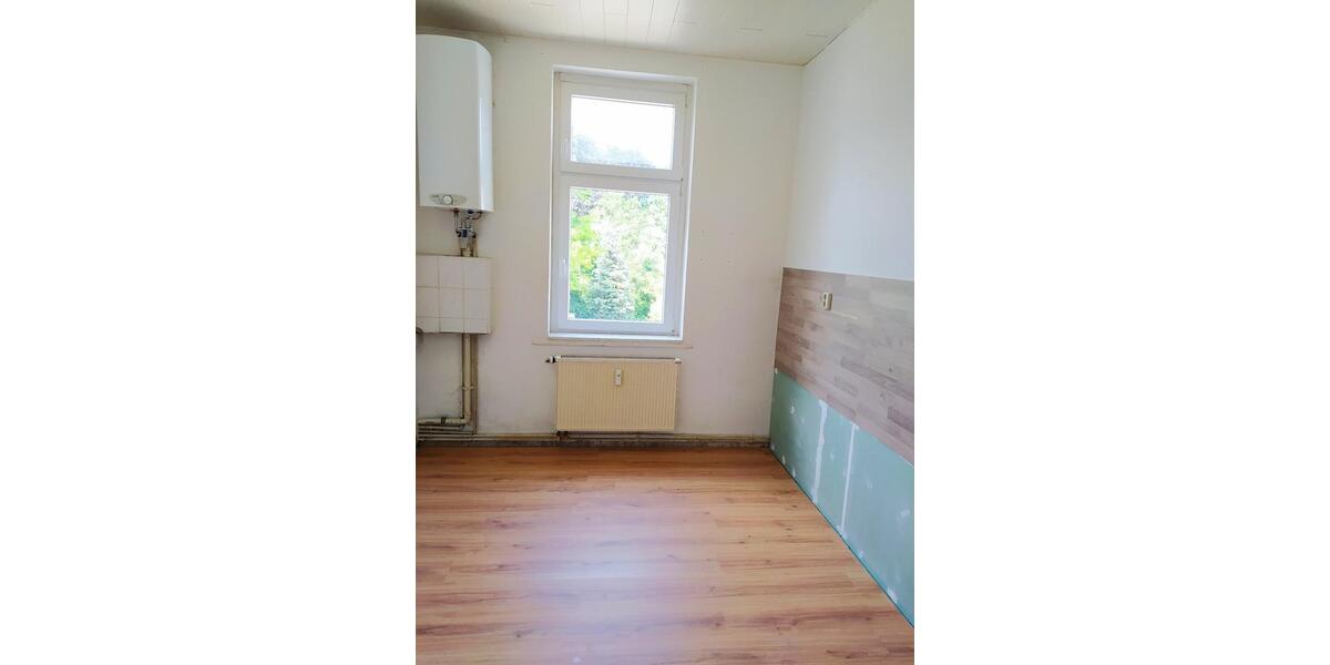 Etagenwohnung Zittau - 8 Zimmer, 195 m&sup2;, 800&euro; | Angebot:26448234