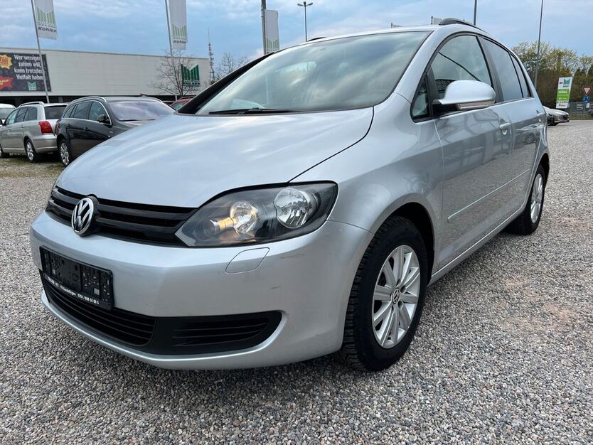 VW Golf 99.950 km 7.400 € Freiburg 79108