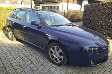 Alfa Romeo 159