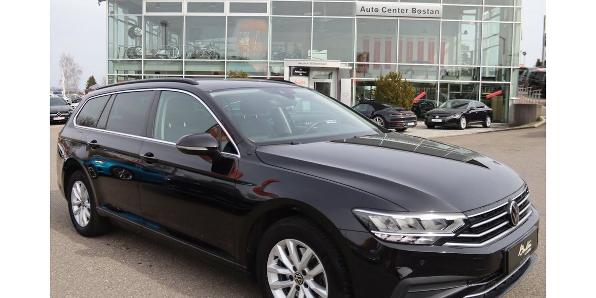 VW Passat 1.5 TSI BUSINESS/DSG/ACC/NAVIGATION/PDC 66.690 km 21.900 &euro; Villingen-Schwenningen 78054