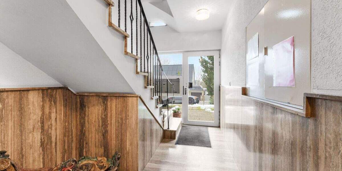 Mehrfamilienhaus, Wohnhaus Odenthal Hüttchen - 8 Zimmer, 251 m&sup2;, 399.000&euro; | Angebot:25387766