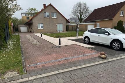 Einfamilienhaus in Kiel – Top-Lage, PV-Anlage, Garage & Garten