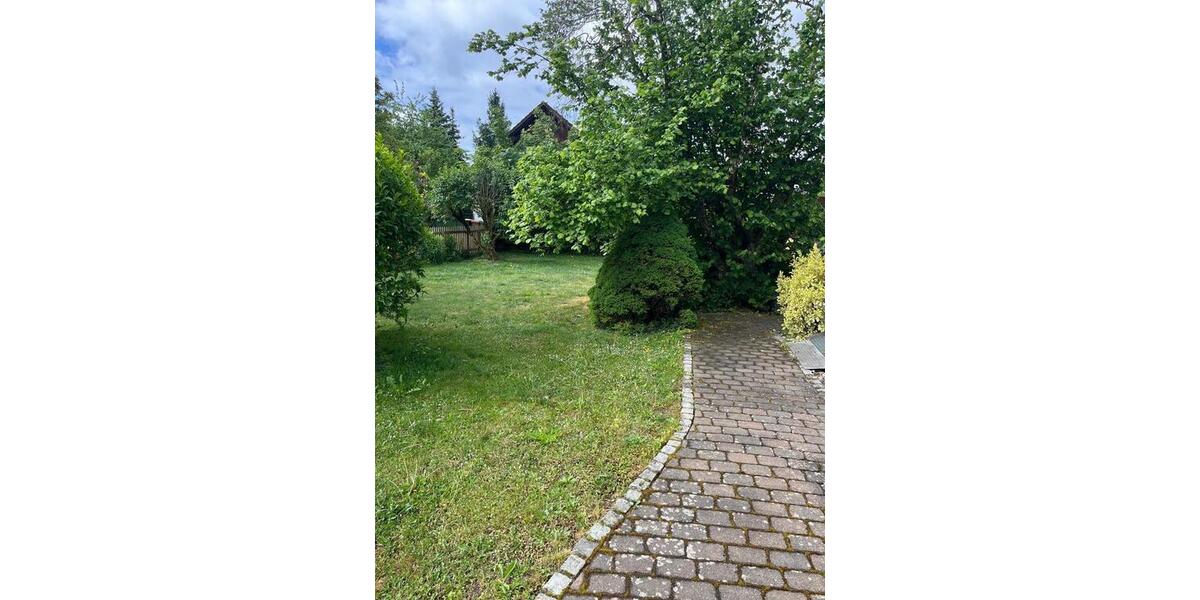 Einfamilienhaus Radolfzell am Bodensee - 6 Zimmer, 120 m&sup2;, 420.000&euro; | Angebot:26530236