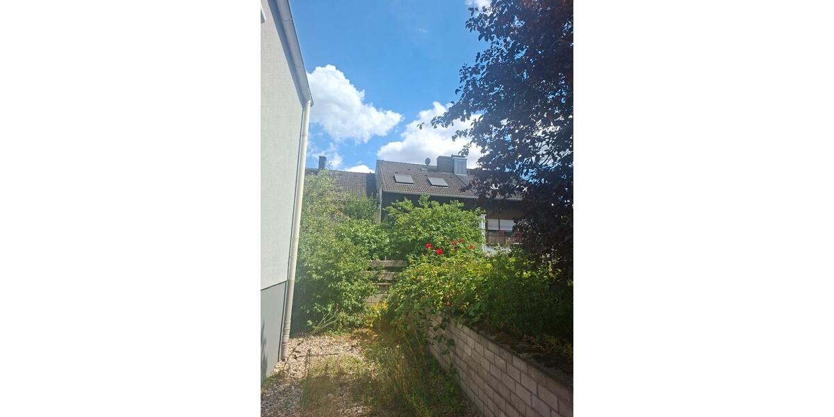 Doppelhaushälfte Stutensee - 3 Zimmer, 100 m&sup2;, 320.000&euro; | Angebot:27081444