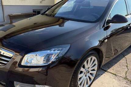 Opel Insignia 196.000 km 4.000 &euro; Sindelfingen/Stuttgart 71069