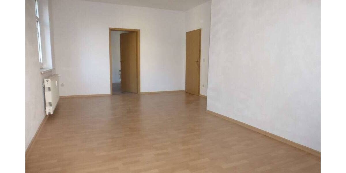 Etagenwohnung Oelsnitz/Erzgeb.-Oelsnitz Oelsnitz - 6 Zimmer, 125 m&sup2;, 620&euro; | Angebot:26306285