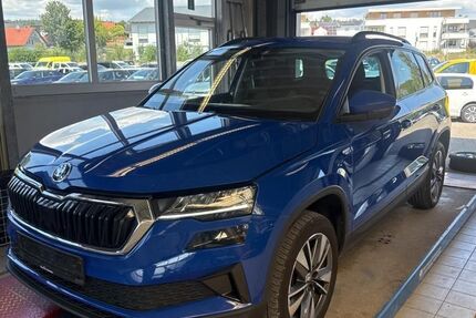 Skoda Karoq 233.974 km 15.990 &euro; Braunschweig 38122