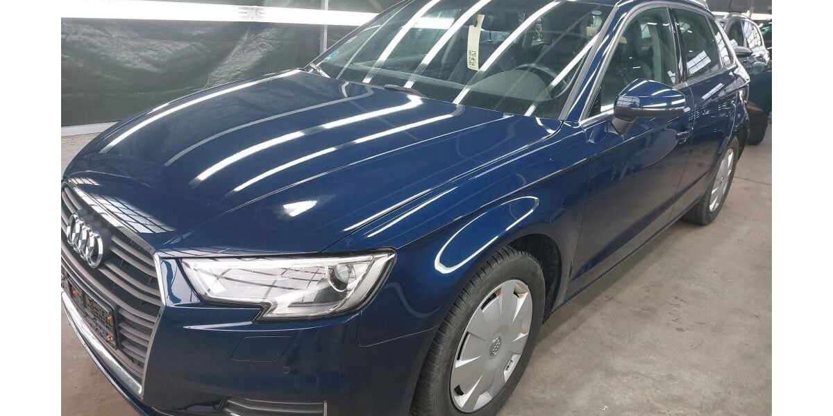 Audi A3 142.916 km 14.900 &euro; Burghaun 36151